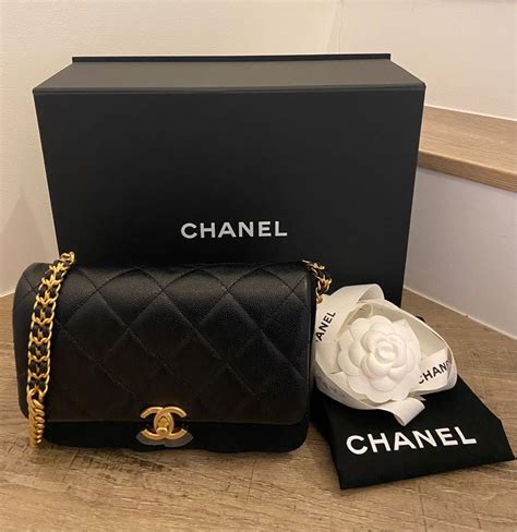 chanel melody bag